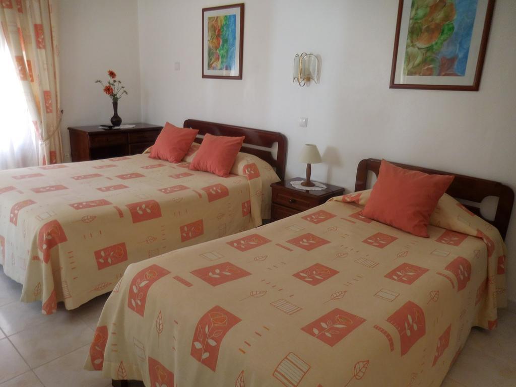Guesthouse Luar Odeceixe Luaran gambar