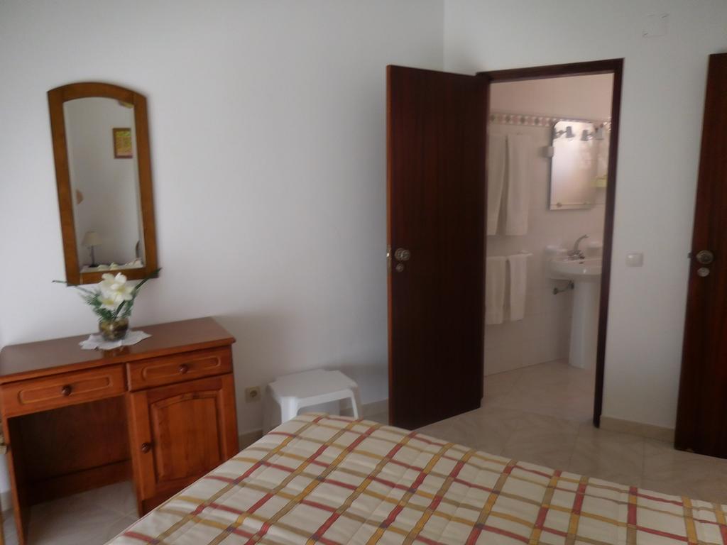 Guesthouse Luar Odeceixe Luaran gambar